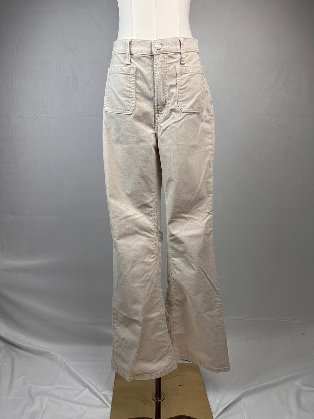 GAP 70s Flare High Rise Corduroy Pants Women’s 29/8 Ivory Cream Retro